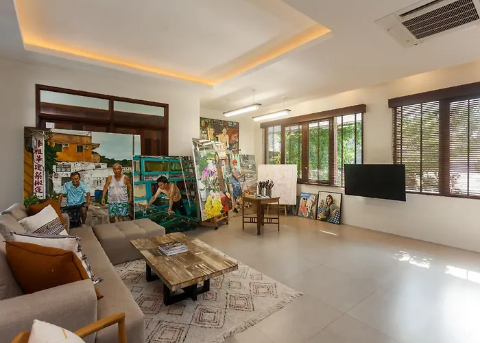 Lenu Villa *